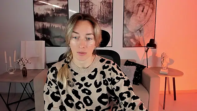 RebeccaMartinez online show from 12/07/24, 08:11