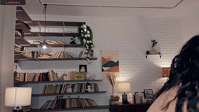 Snapshot of Riskyproject chatting on 12/13/24, 07:58 Riskyproject online show from 12/13/24, 07:58