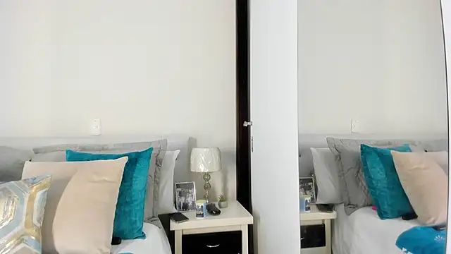 rachel evansxx online show from 02/25/25, 08:19