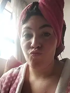 katha steele  online show from 10/08/25, 07:22