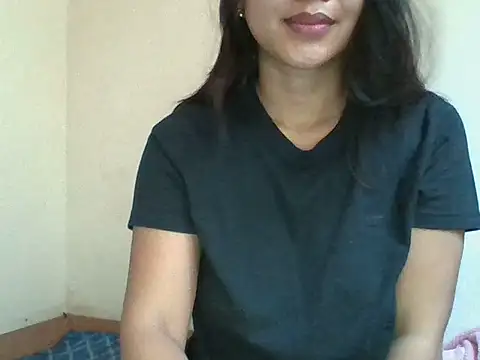  smiling4u  online show from 07/13/26, 01:30