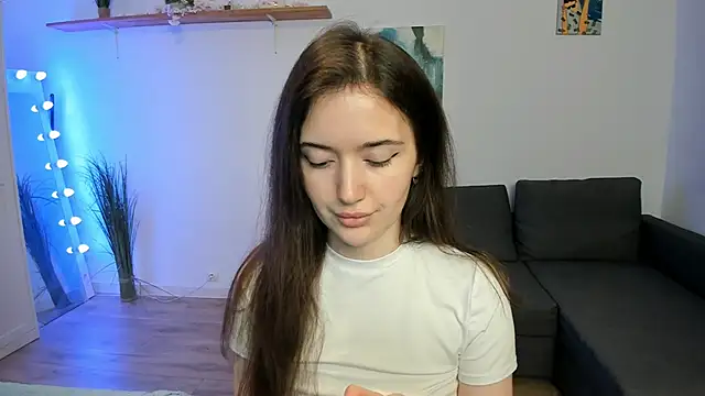 Snapshot of PollyFlame chatting on 11/14/25, 07:34 PollyFlame online show from 11/14/25, 07:34