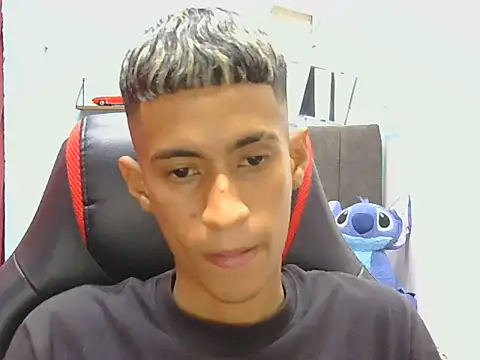 Angelstripboy online show from 08/02/26, 10:19