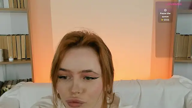 Phoenix Margo online show from 11/05/25, 03:39