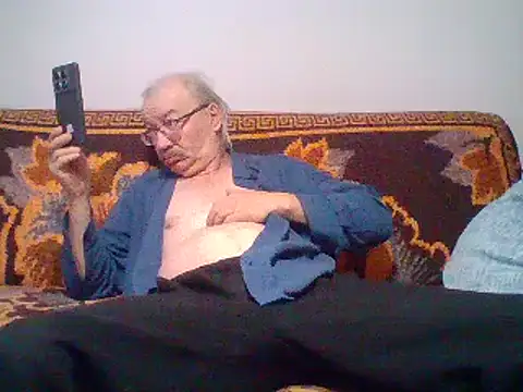 cumloverboyxx69 online show from 02/04/25, 02:28