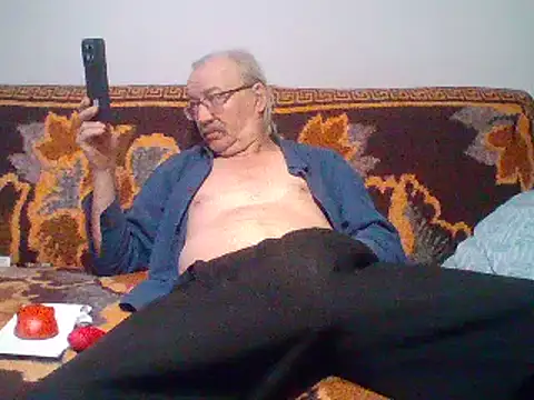 cumloverboyxx69 online show from 02/05/25, 03:02