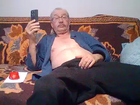 cumloverboyxx69 online show from 02/24/25, 07:30