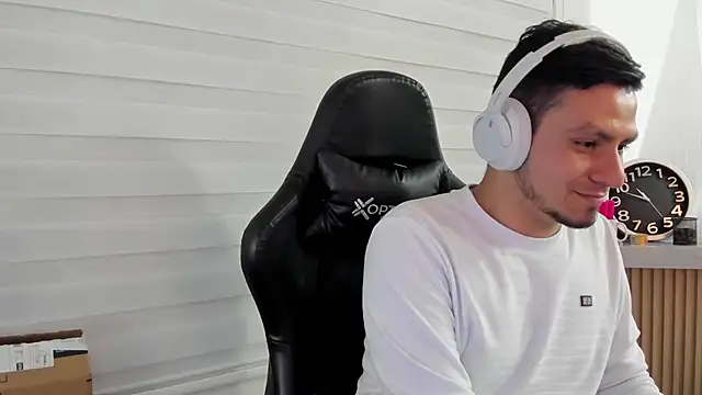 Rick Diesel  online show from 11/04/25, 03:49