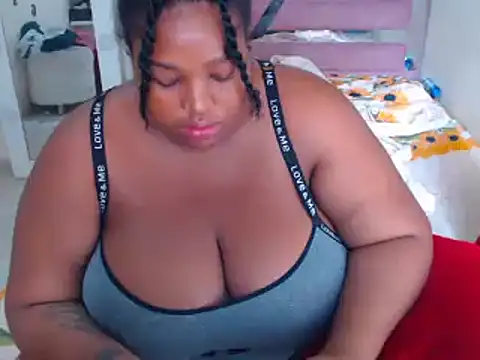 chocolatehot04 online show from 02/08/25, 03:53