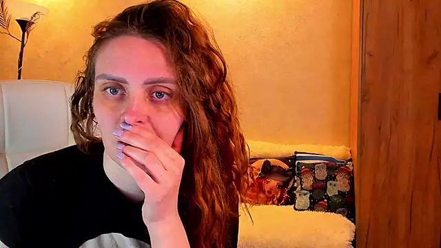 mia grantes online show from 03/21/25, 06:18