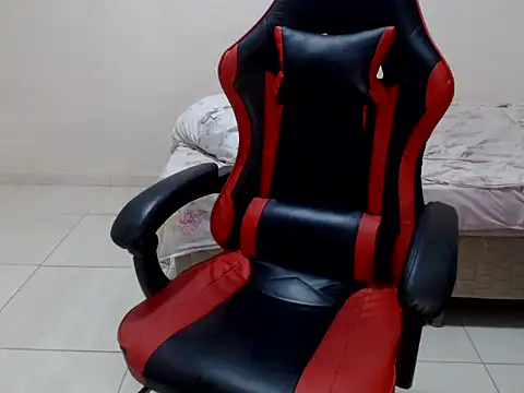 -Marivalda- online show from 01/18/25, 04:59