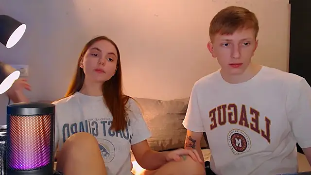 juliaanddima online show from 12/01/24, 09:59
