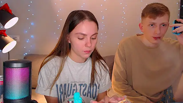 juliaanddima online show from 12/27/24, 10:16