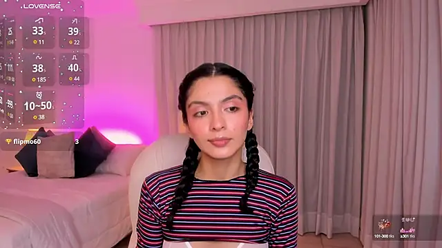 miiaa evans online show from 12/17/24, 03:28