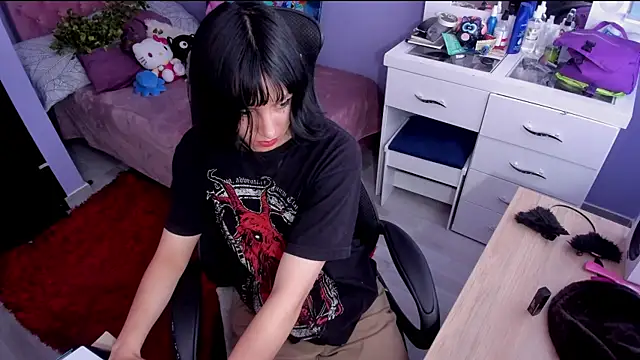 Room312  online show from 01/22/25, 01:42