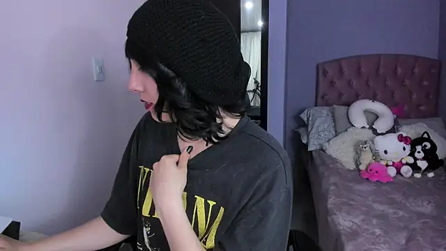 Room312  online show from 02/01/25, 01:44