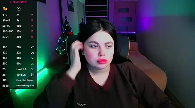 Emily Mo online show from 12/21/24, 06:19