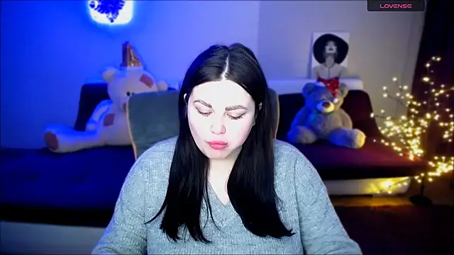 Emily Mo online show from 12/23/24, 06:44