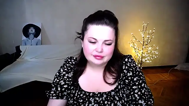 Emily Mo online show from 06/14/26, 05:53