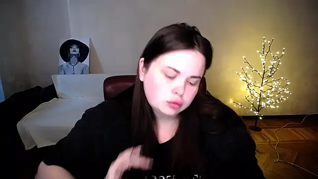 Emily Mo online show from 06/24/26, 06:12