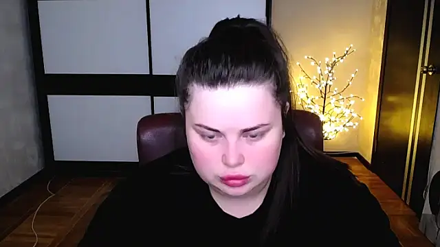 Emily Mo online show from 07/03/26, 06:53