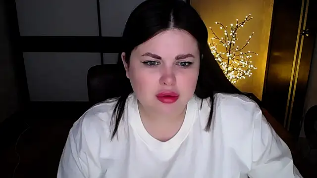 Emily Mo online show from 07/08/26, 06:07