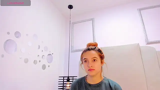 Anto kira online show from 03/19/25, 07:49