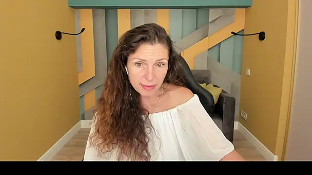 EllaLong online show from 07/24/26, 12:14