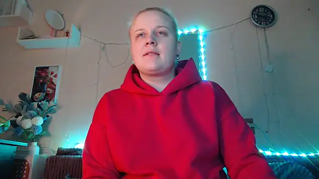 Snapshot of Karolina_love_ chatting on 01/20/25, 05:16 Karolina love  online show from 01/20/25, 05:16