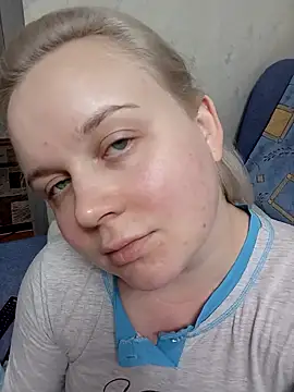 Snapshot of Karolina_love_ chatting on 09/17/25, 09:38 Karolina love  online show from 09/17/25, 09:38