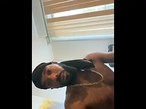 fulsome change223 online show from 10/09/25, 09:35