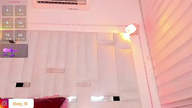 kloey hoot online show from 12/14/24, 03:58