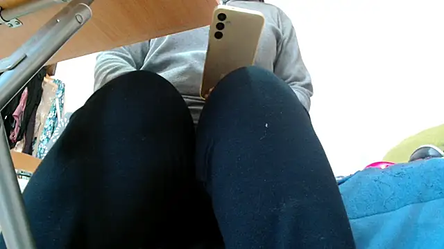 Snapshot of HAIRY_PUSSY_BIG chatting on 02/18/26, 11:17 HAIRY PUSSY BIG online show from 02/18/26, 11:17