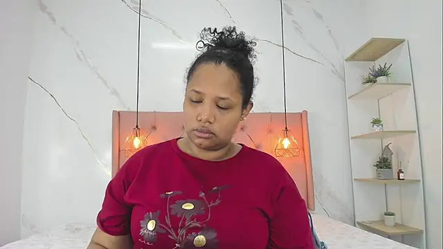 Belle Brunette online show from 07/15/26, 12:10