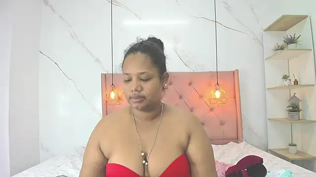 Belle Brunette online show from 07/25/26, 12:25