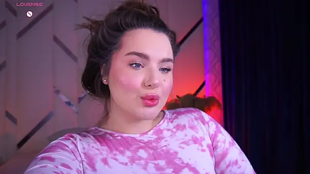 CuteAmberr online show from 02/07/25, 10:52