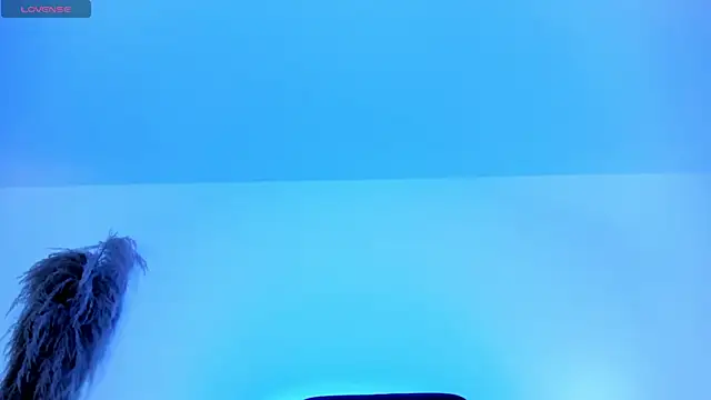 Snapshot of charlottewhitte chatting on 10/12/25, 11:53 charlottewhitte online show from 10/12/25, 11:53