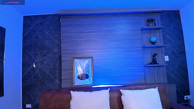 Snapshot of charlottewhitte chatting on 10/25/25, 12:13 charlottewhitte online show from 10/25/25, 12:13