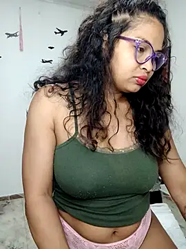 chalohott online show from 10/30/25, 10:38