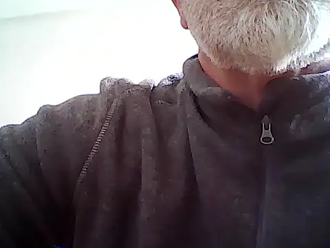 xcimeru online show from 03/01/25, 12:23