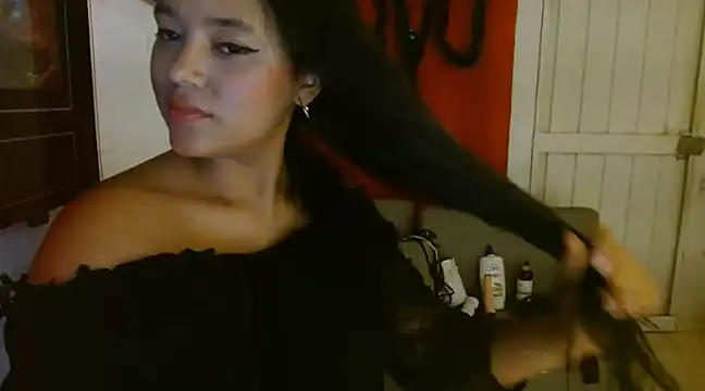 Chiara petterson online show from 01/11/25, 04:59