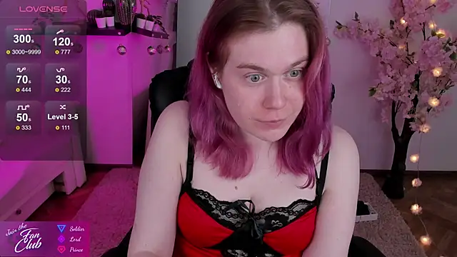 Snapshot of Nancy_Sun_ chatting on 12/30/24, 02:19 Nancy Sun online show from 12/30/24, 02:19