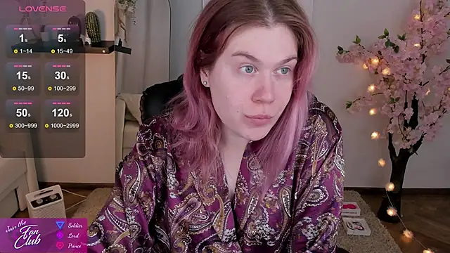 Snapshot of Nancy_Sun_ chatting on 01/16/25, 11:15 Nancy Sun online show from 01/16/25, 11:15