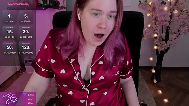 Nancy Sun  online show from 02/19/25, 03:05