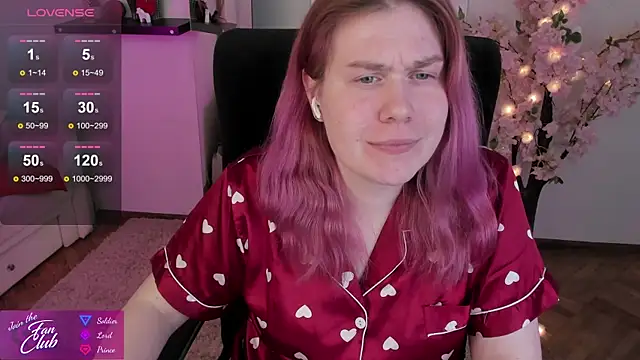 Snapshot of Nancy_Sun_ chatting on 02/26/25, 05:39 Nancy Sun online show from 02/26/25, 05:39