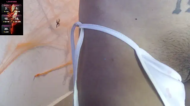 Snapshot of toxxxic_cams chatting on 10/14/25, 05:08 toxxxic cams online show from 10/14/25, 05:08