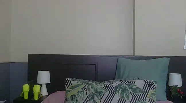 QUEENxJESSI online show from 01/17/25, 05:08
