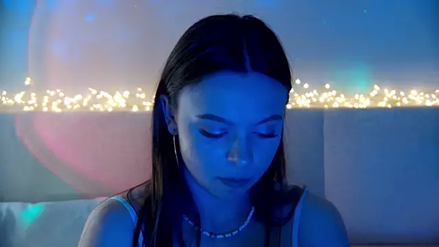 ElisabethDavis online show from 01/28/25, 10:12