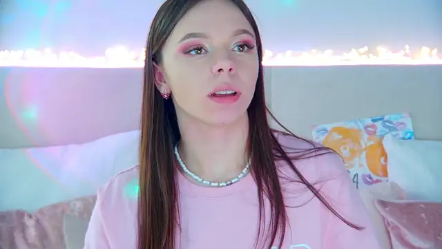 ElisabethDavis online show from 01/30/25, 09:25