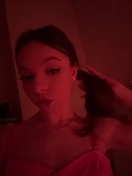 ElisabethDavis online show from 03/20/25, 08:29